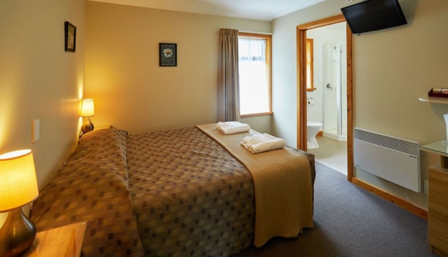 Aoraki Mt Cook Alpine Lodge