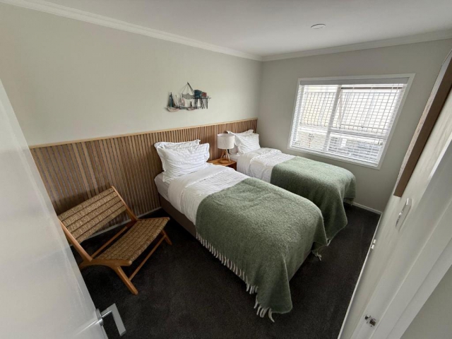 Waiake Beach Apartments