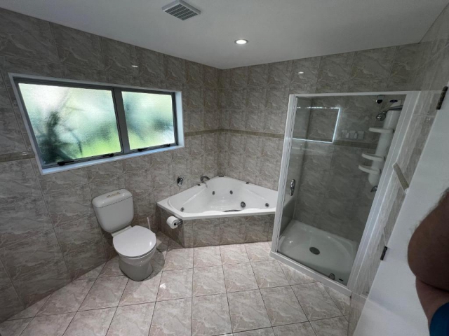 Waiake Beach Apartments