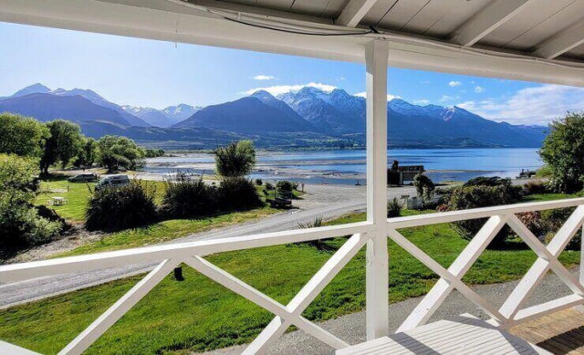 Kinloch Wilderness Retreat