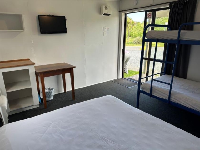 Dunedin Holiday Park & Motels