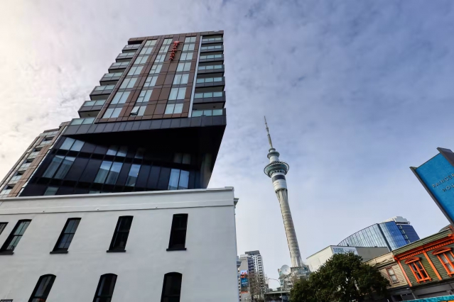 Ramada by Wyndham Victoria Street West