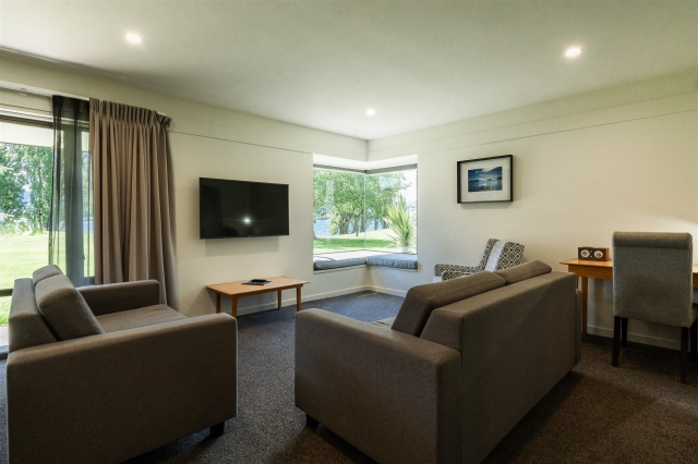 Edgewater Wanaka Hotel