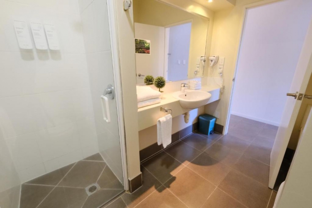 The Garden Hotel & Restaurant