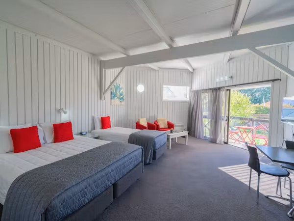 Asure Explorer Motel & Apartments