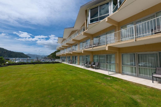 Picton Beachcomber Inn