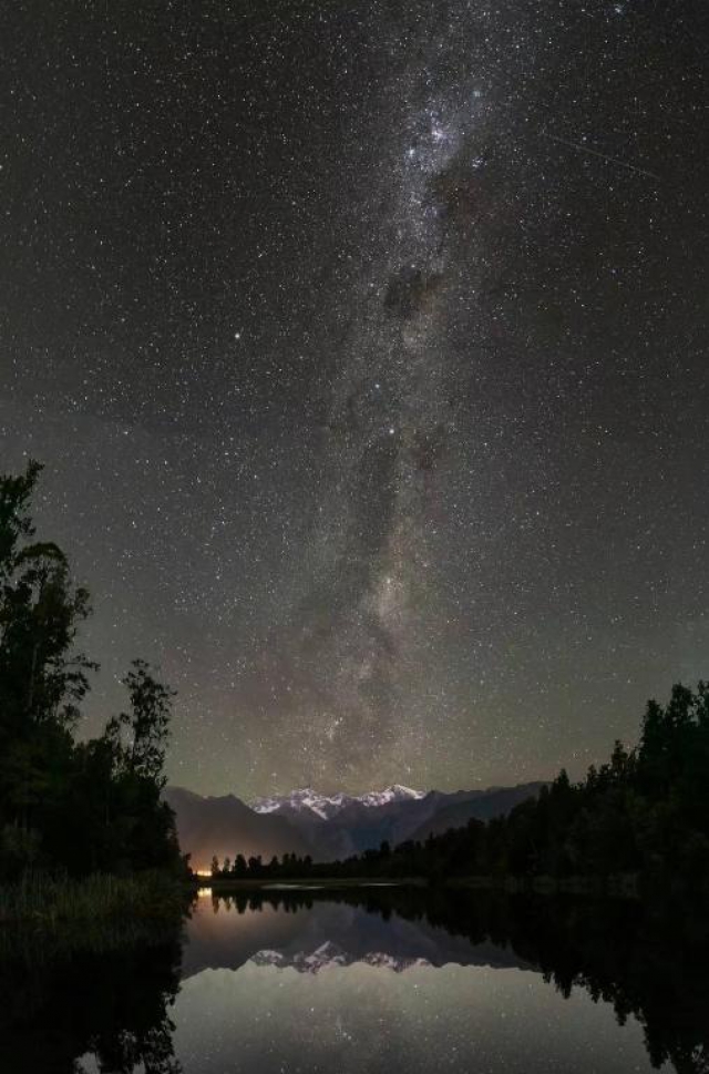 Fox Glacier Lodge and Campervan Park
