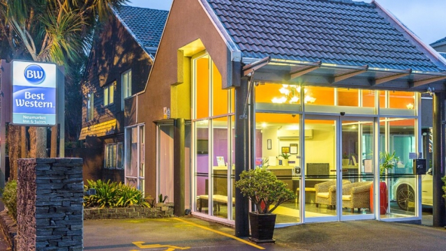 Best Western Newmarket Inn & Suites