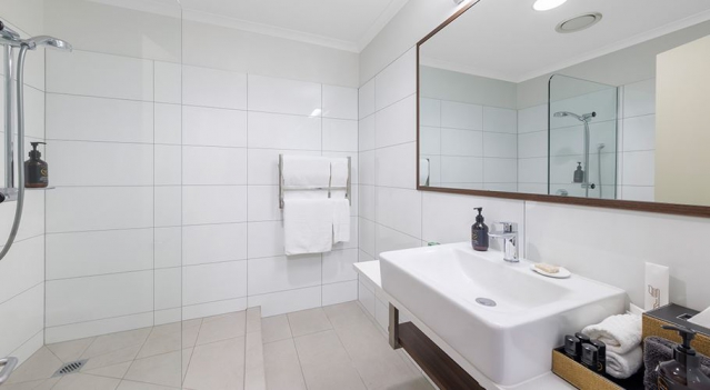 Jet Park Hotel Hamilton Airport
