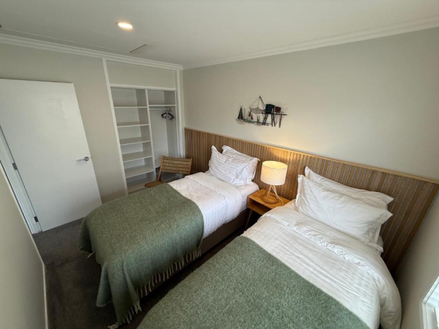 Waiake Beach Apartments