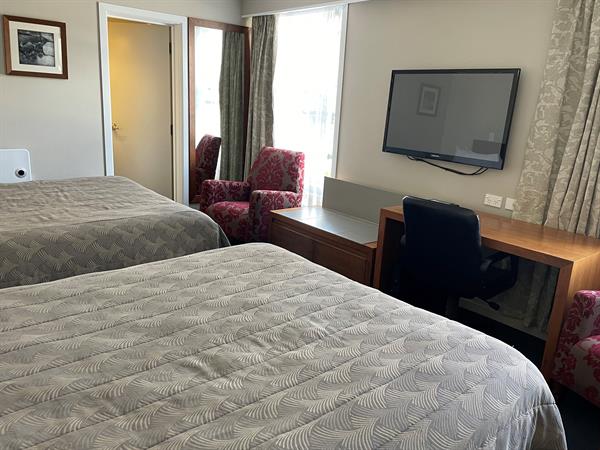 Discovery Settlers Hotel