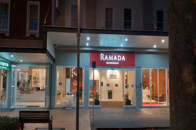 Ramada by Wyndham Hamilton